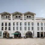 Bizipoz Szálloda
