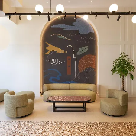 Bizipoz Hotel