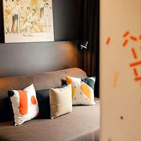 Bizipoz Hotel 4*